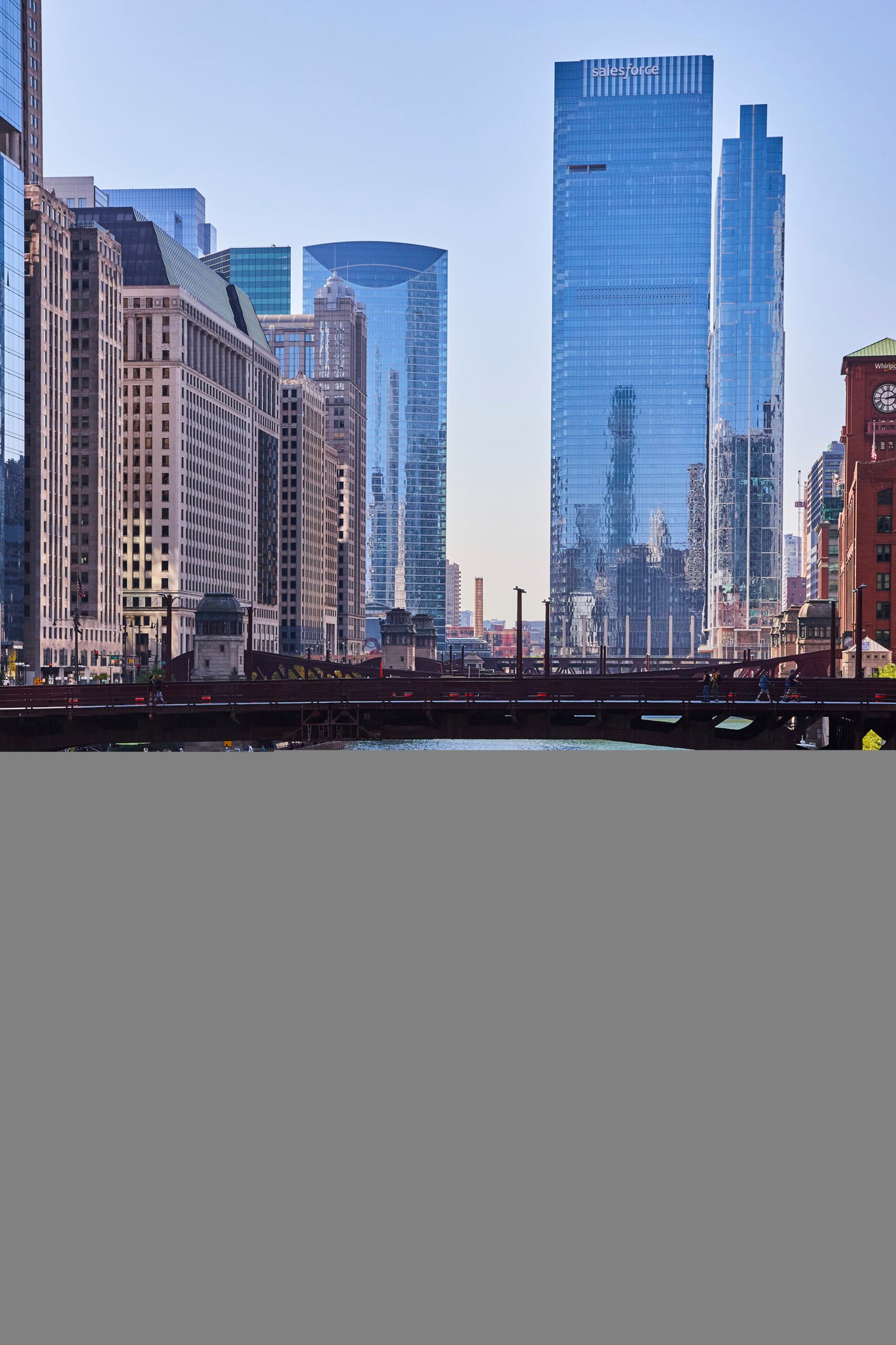 Architecture tour boat on the Chicago River