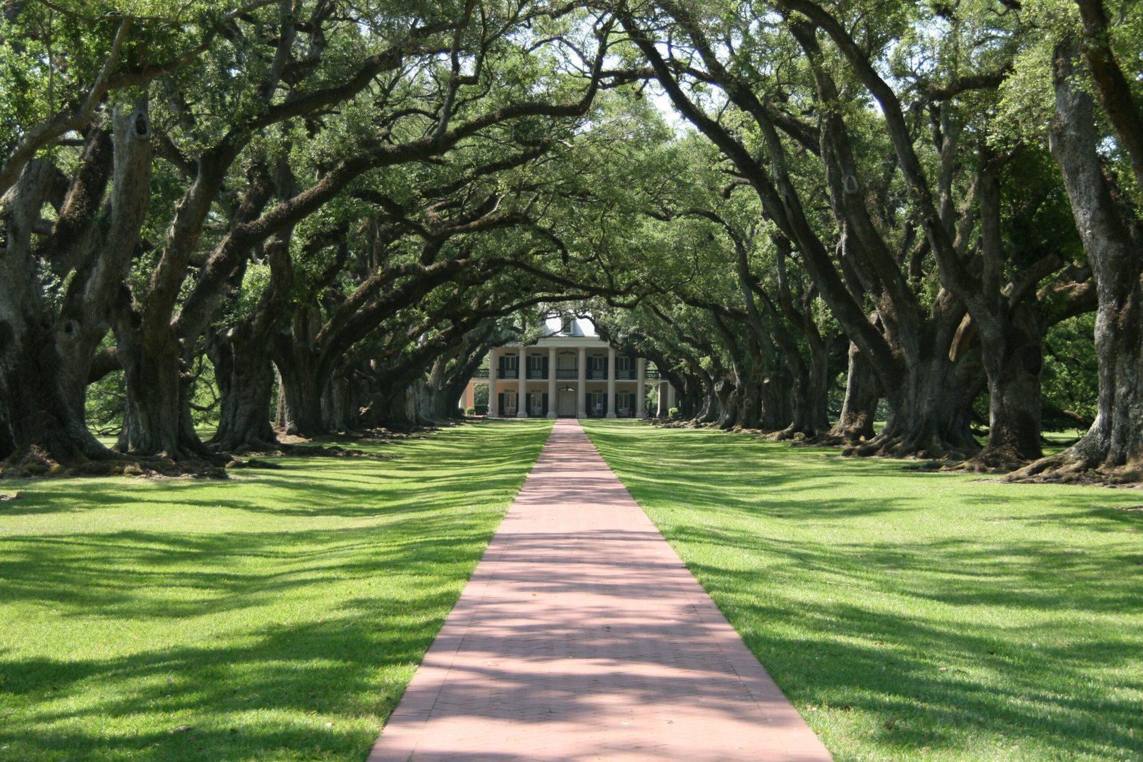 The Oak Alley Plantation in Vacherie, Louisiana, near New Orleans