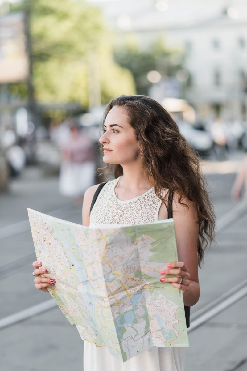 A solo traveler exploring a new city