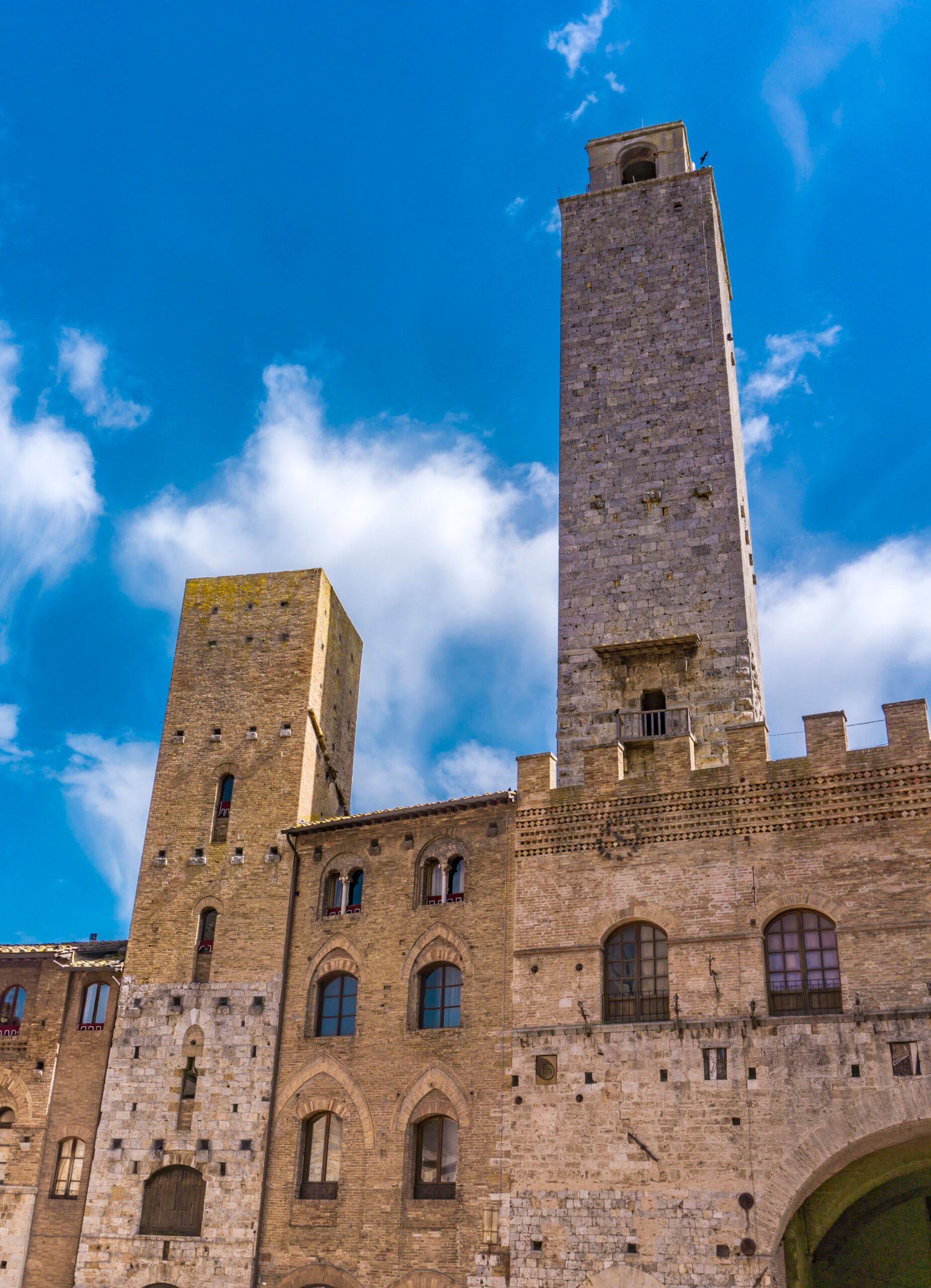 View of the old town and medieval towers of San Gimignano, Tuscany