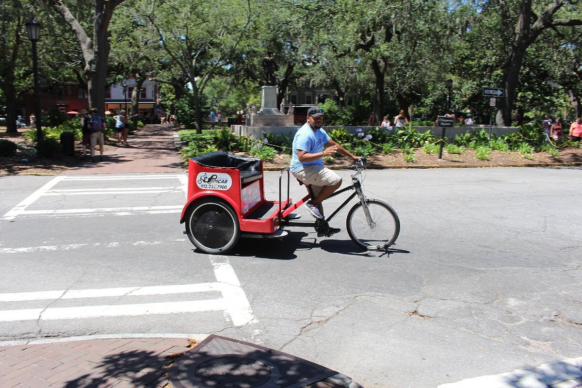 A leafy historic square in Savannah's downtown grid