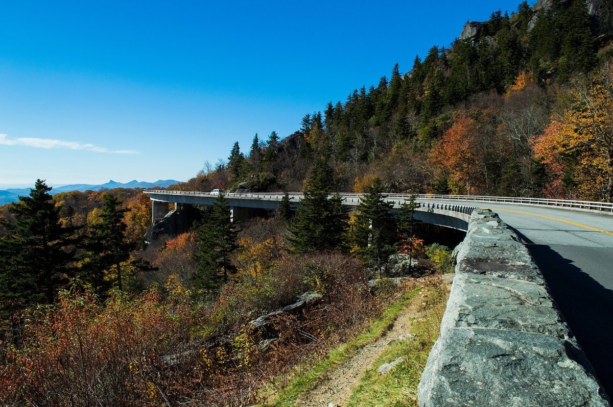 The Linn Cove Viaduct curving around Grandfather Mountain