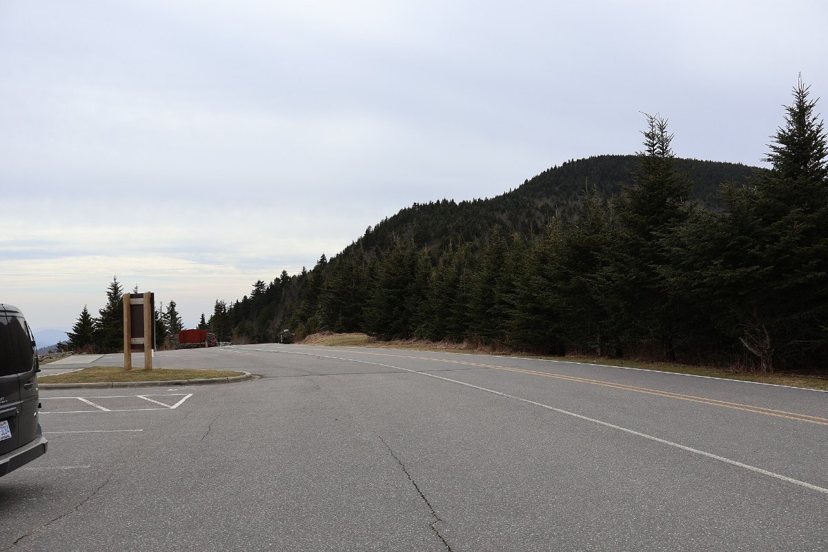 The road climbing through Mount Mitchell State Park in North Carolina