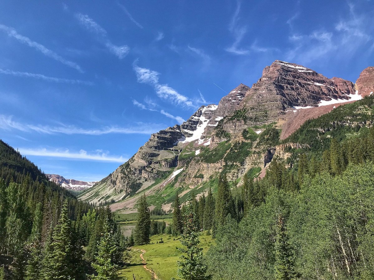 The Maroon Bells above their lake near Aspen