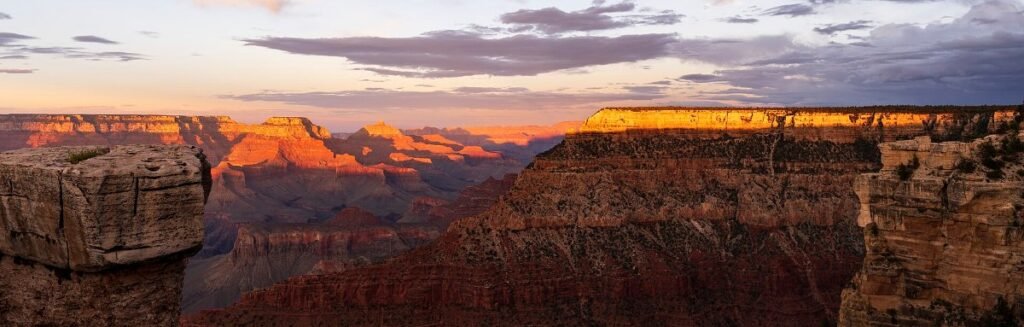 The South Rim of the Grand Canyon at sunset