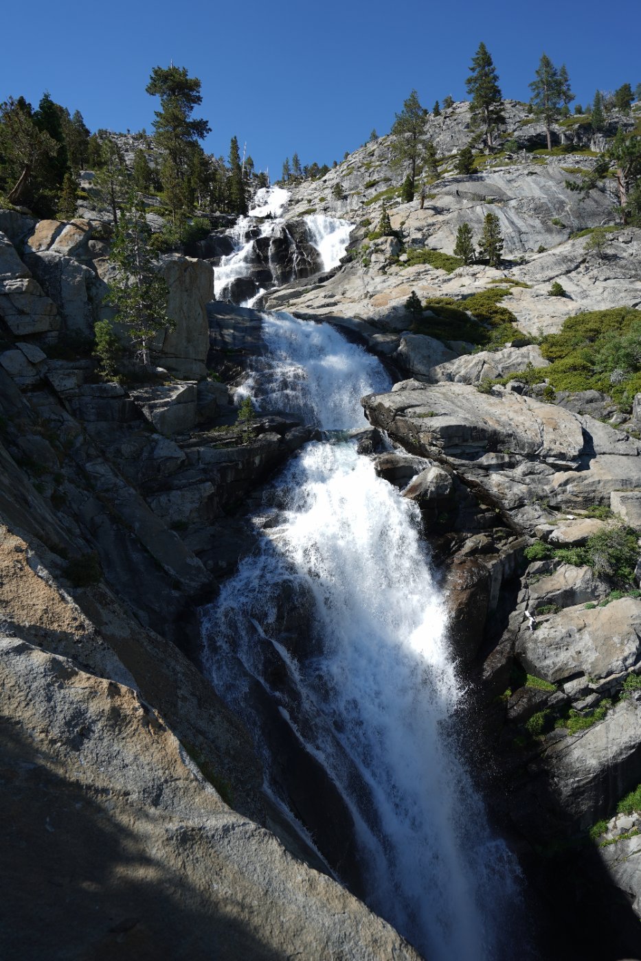 A waterfall on the cliffs near Lake Tahoe