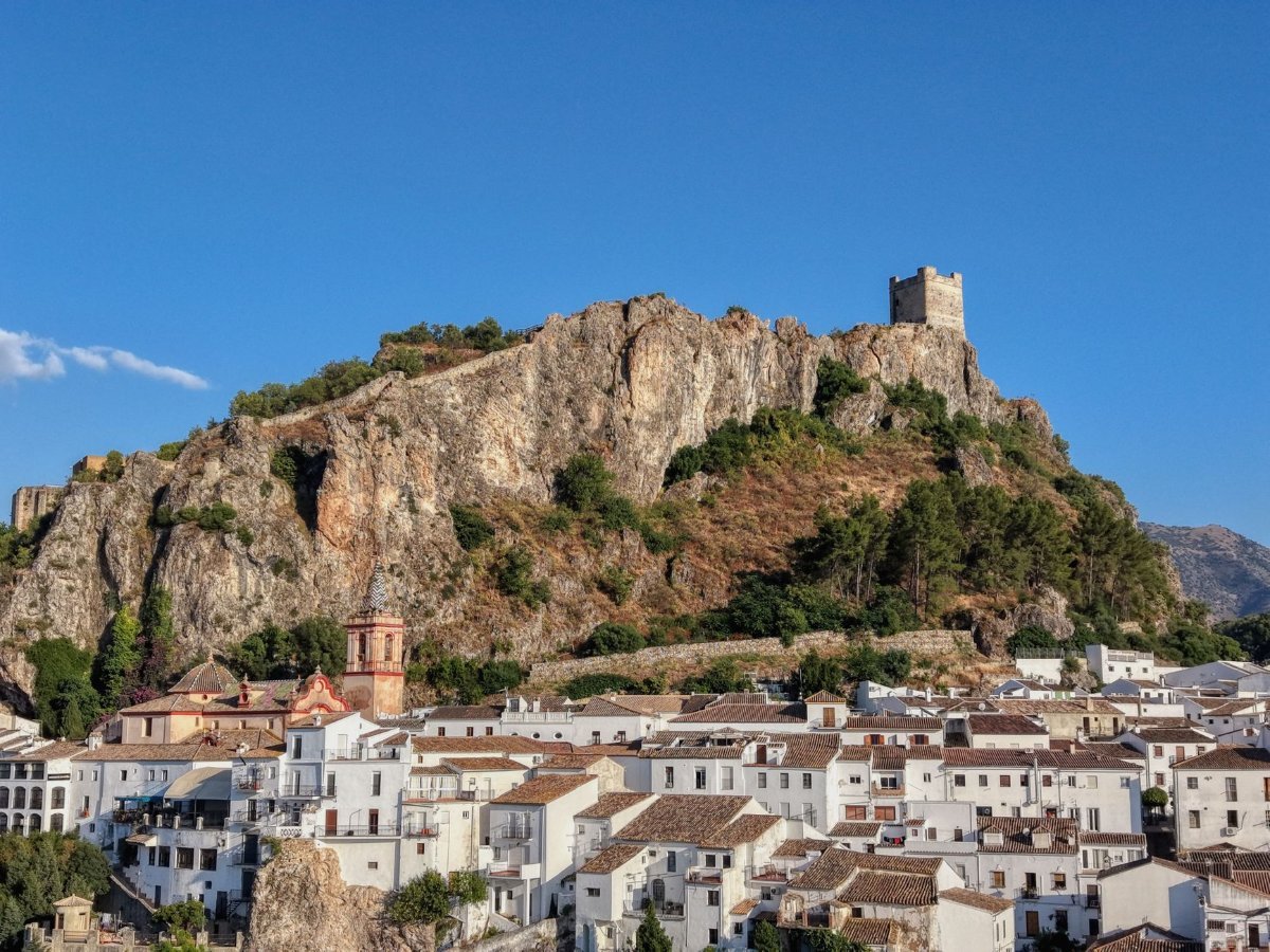 The white village of Zahara de la Sierra
