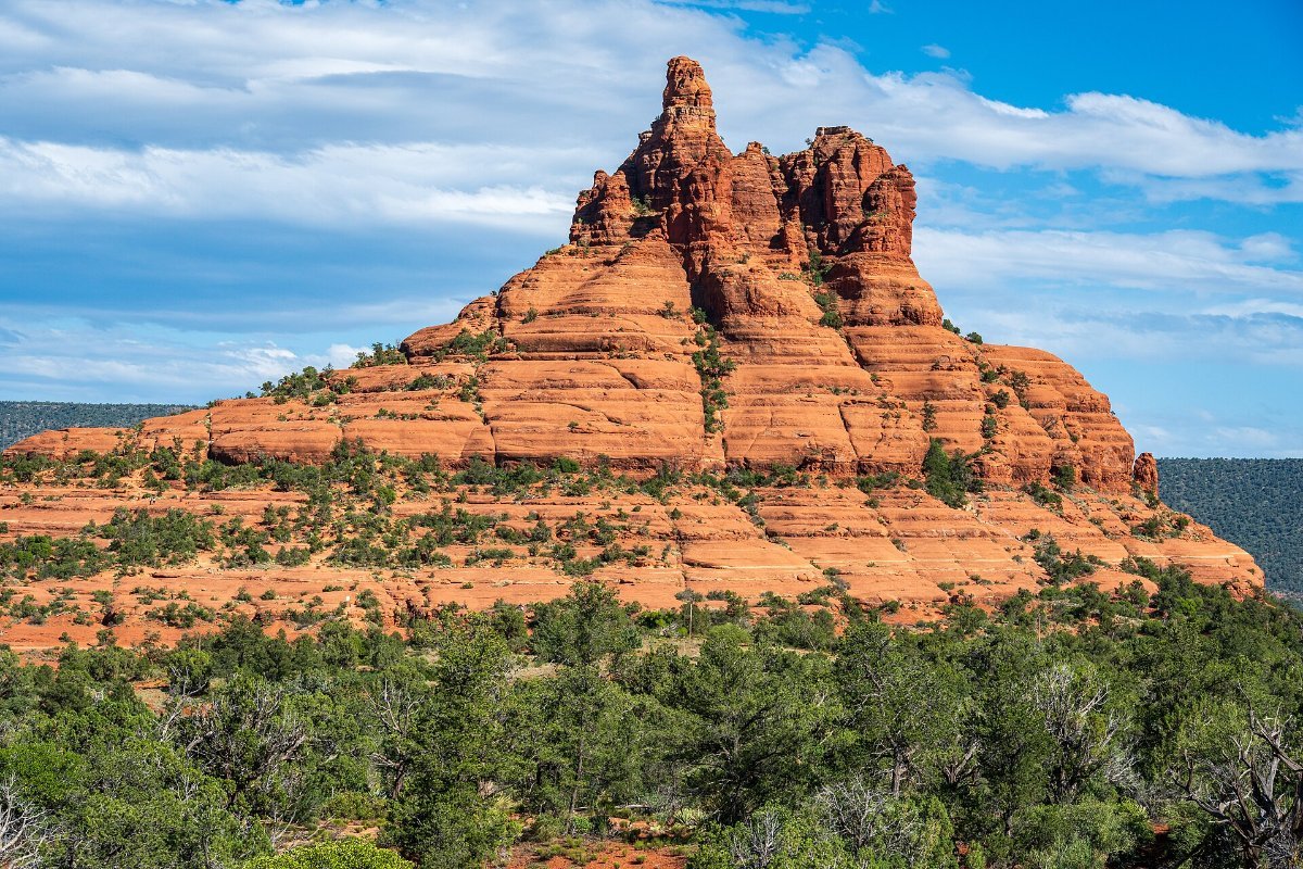 Bell Rock, one of the easiest red rock walks near Sedona