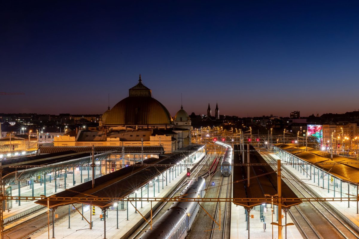 A European train platform