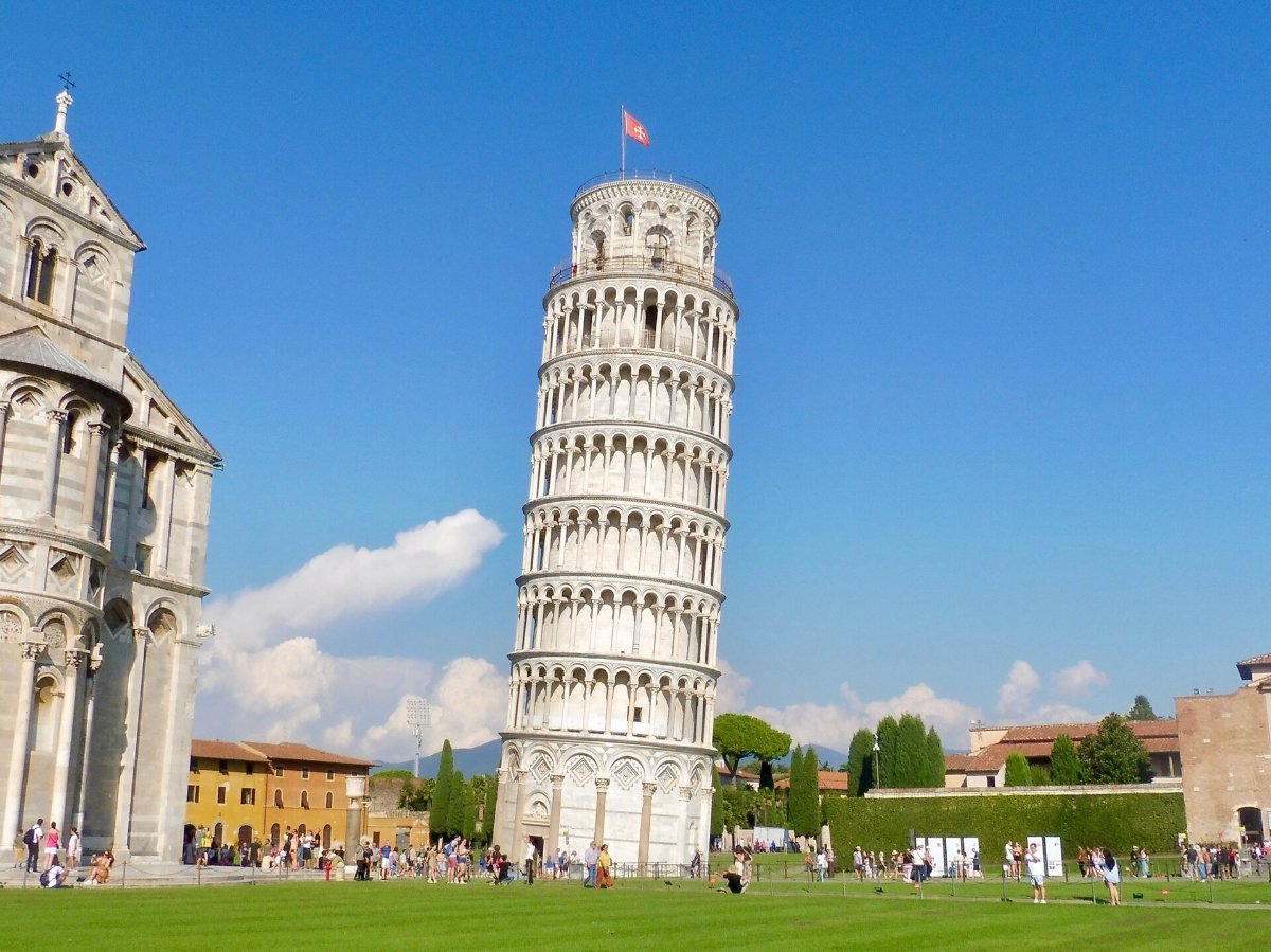 The leaning tower and cathedral at Pisa