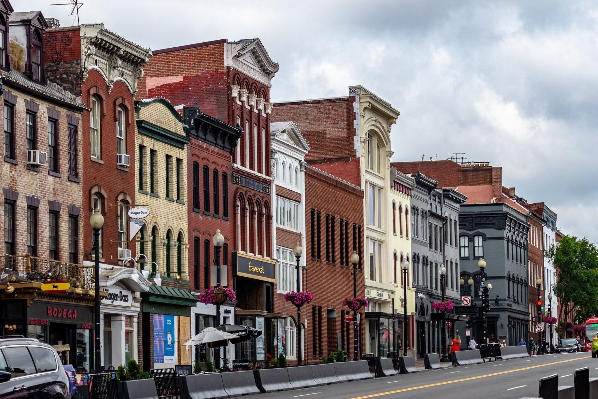 Georgetown's canal and old streets
