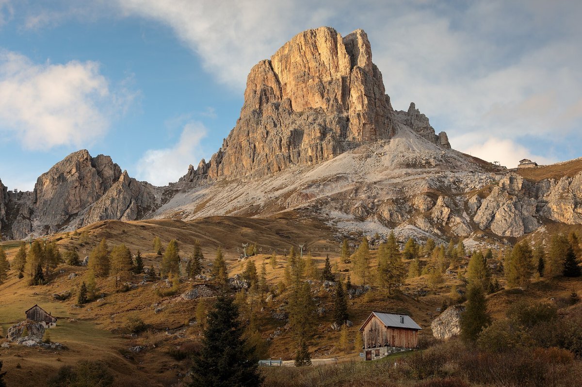 The peaks above Passo Giau in the eastern Dolomites