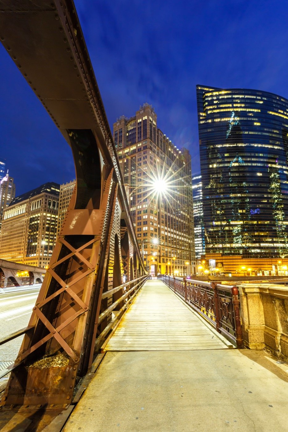 Chicago skyscrapers above the Franklin Orleans Street Bridge