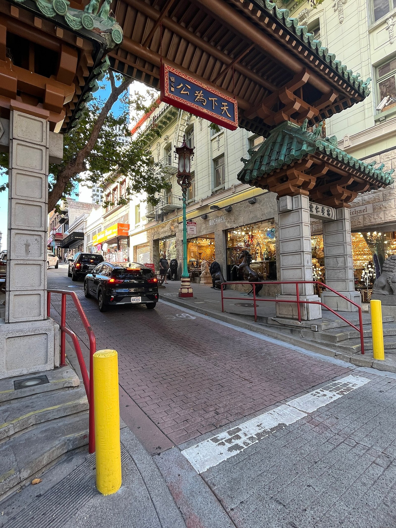 The Dragon Gate at the entrance to Chinatown on Grant Avenue