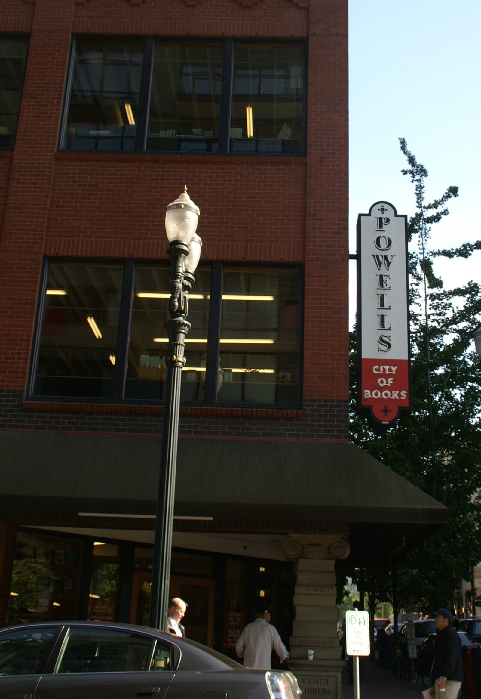 Powell's City of Books and the streets of Portland, Oregon
