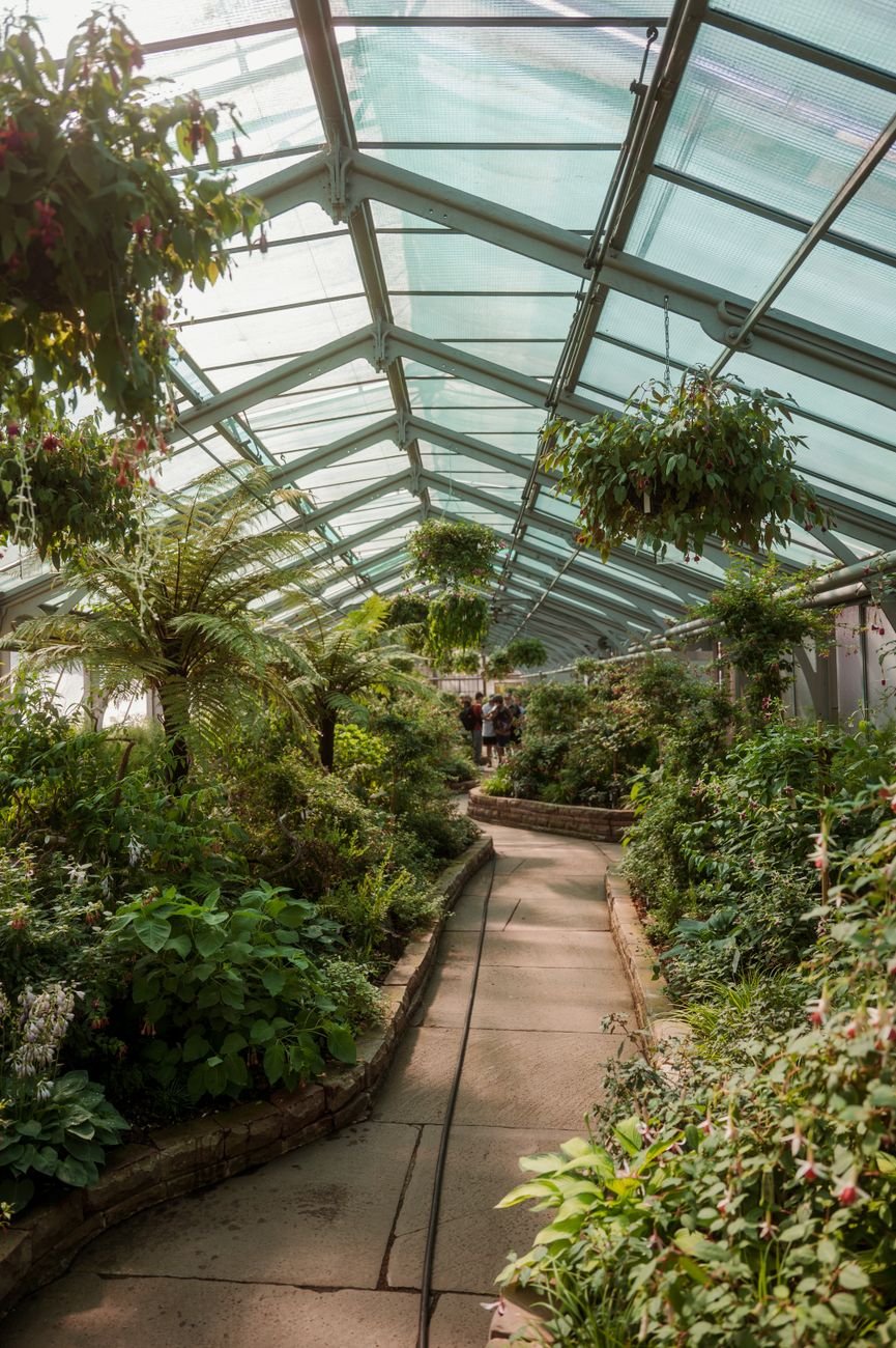 The Lincoln Park Conservatory glasshouse in Chicago