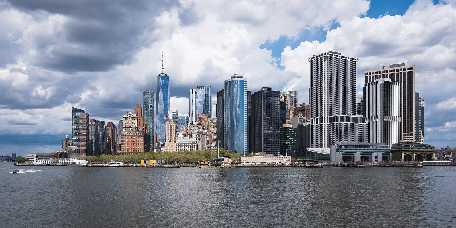 The Lower Manhattan skyline across the East River