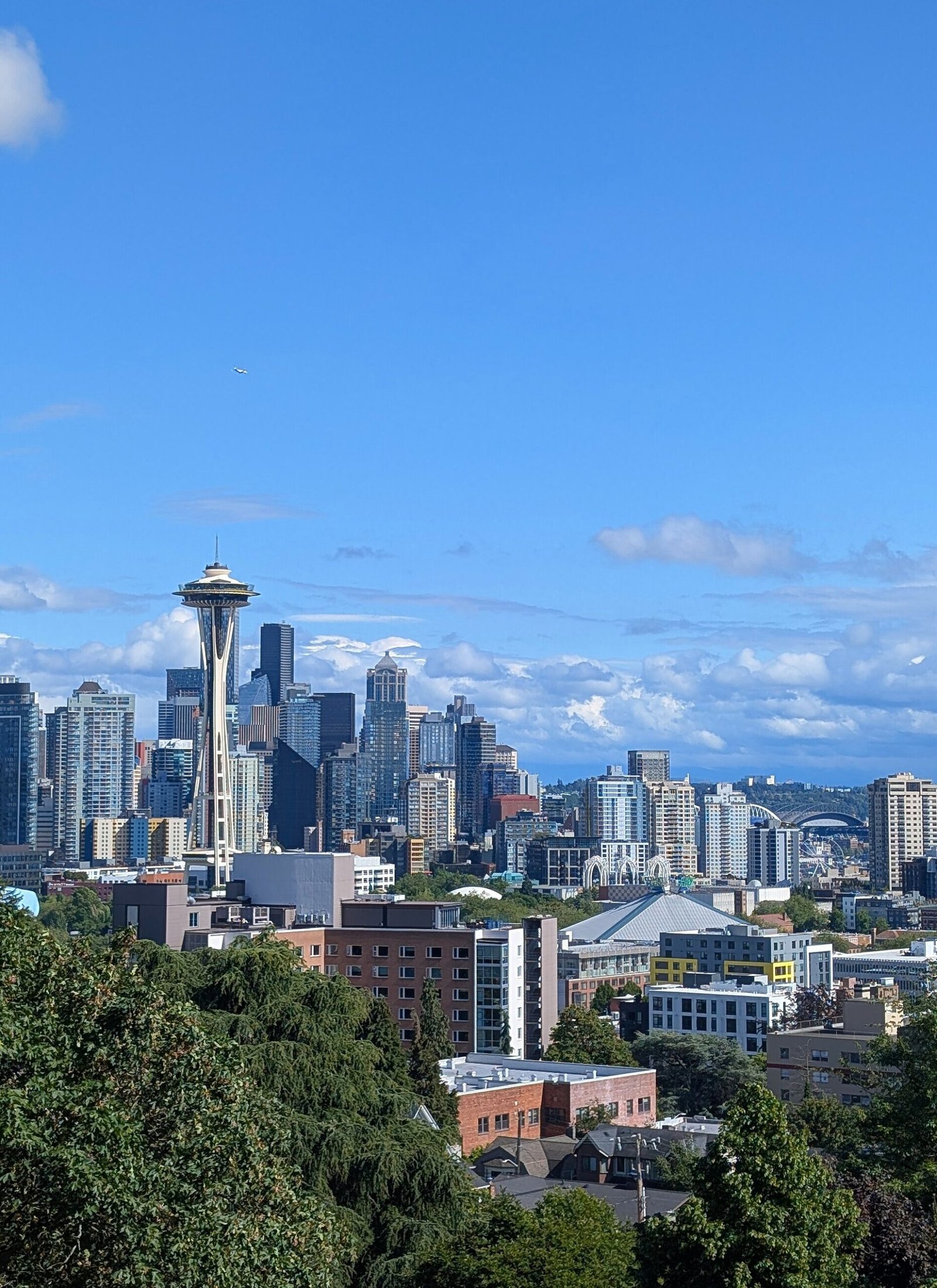 The view of downtown Seattle from Kerry Park on Queen Anne Hill