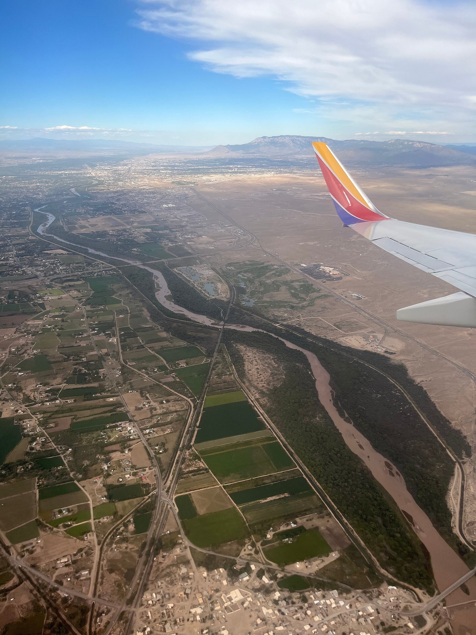 The Rio Grande valley seen from the air above Albuquerque